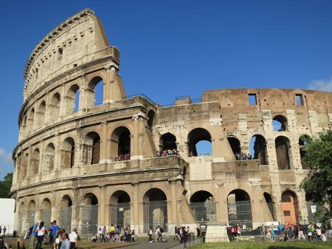 the-colosseum-rome-the-most-famous-building-of-the-roman-empire